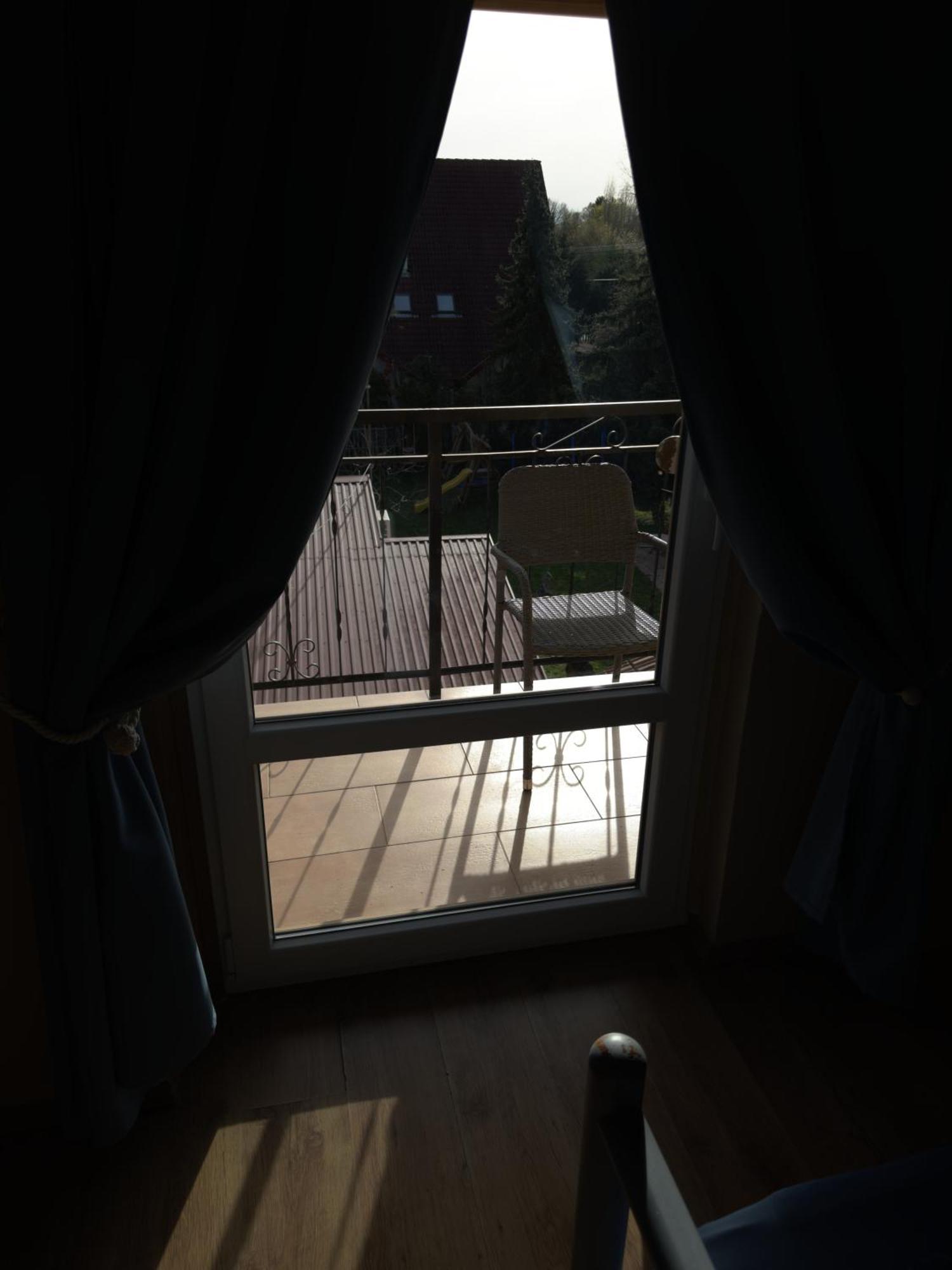 Rozsa Apartman 2 Alsóörs الغرفة الصورة